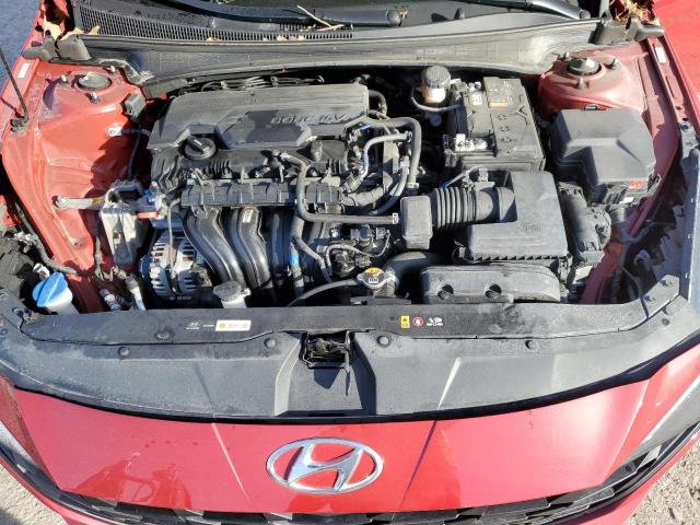 2022 Hyundai Elantra - Image 11