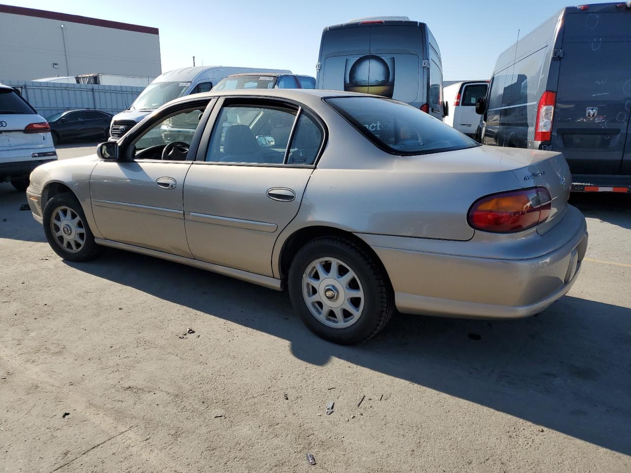 1997 CHEVROLET MALIBU - Image 2