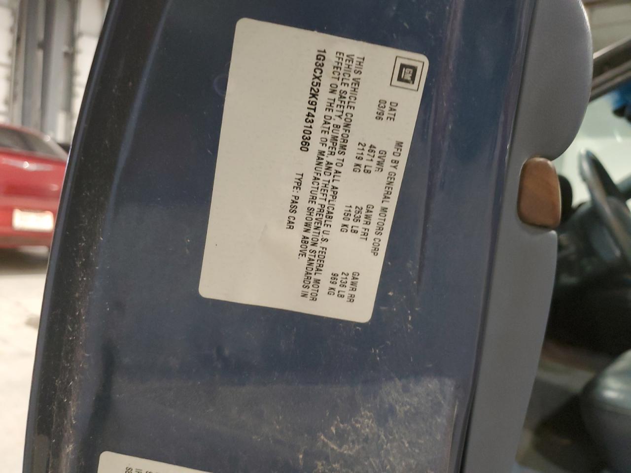 1996 OLDSMOBILE 98 - Image 12