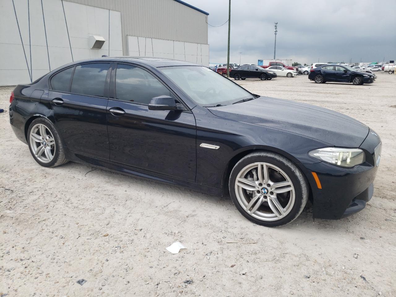 2014 BMW 5 Series - Image 4