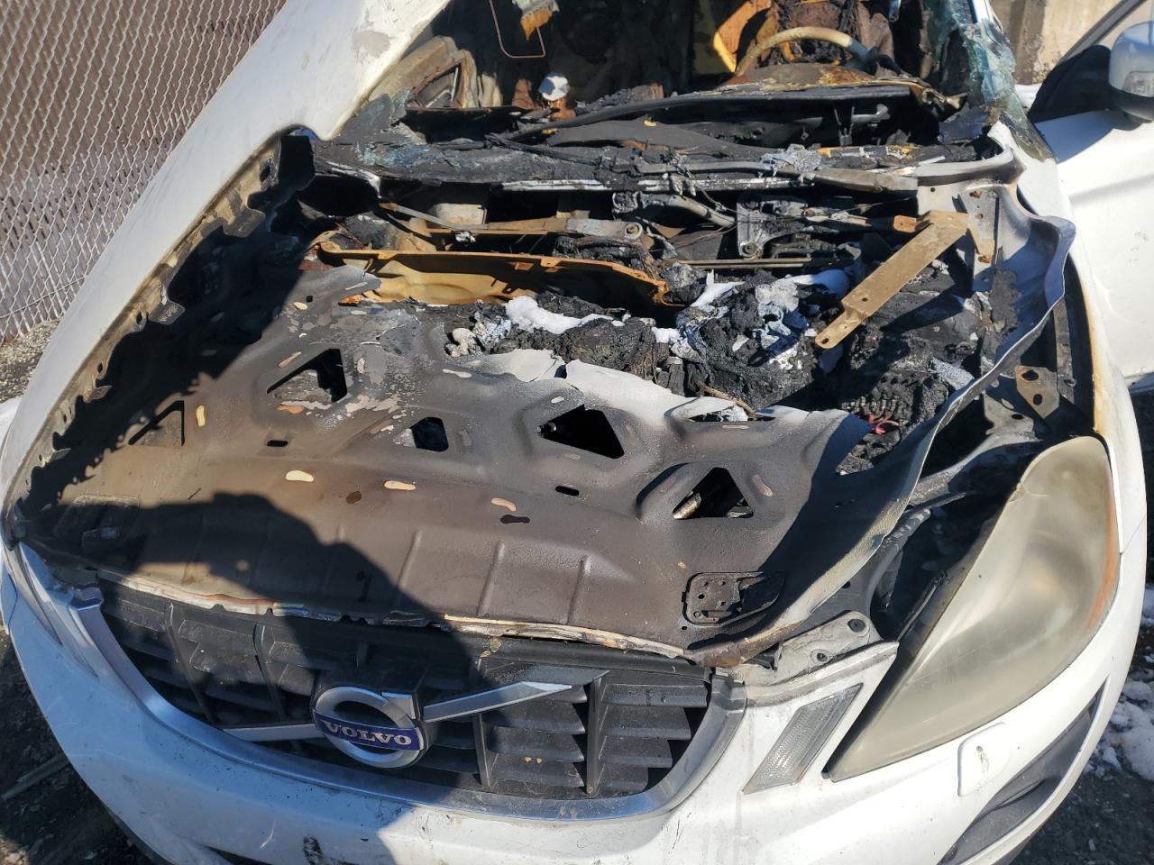 2010 VOLVO XC60 - Image 12
