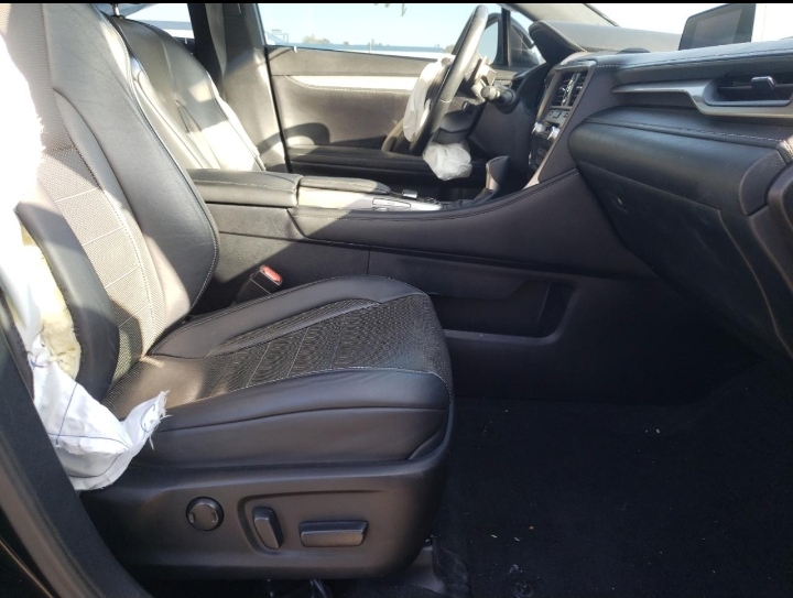 2016 Lexus RX350 - Image 5