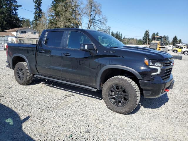2022 Chevrolet SILVERADO - Image 4