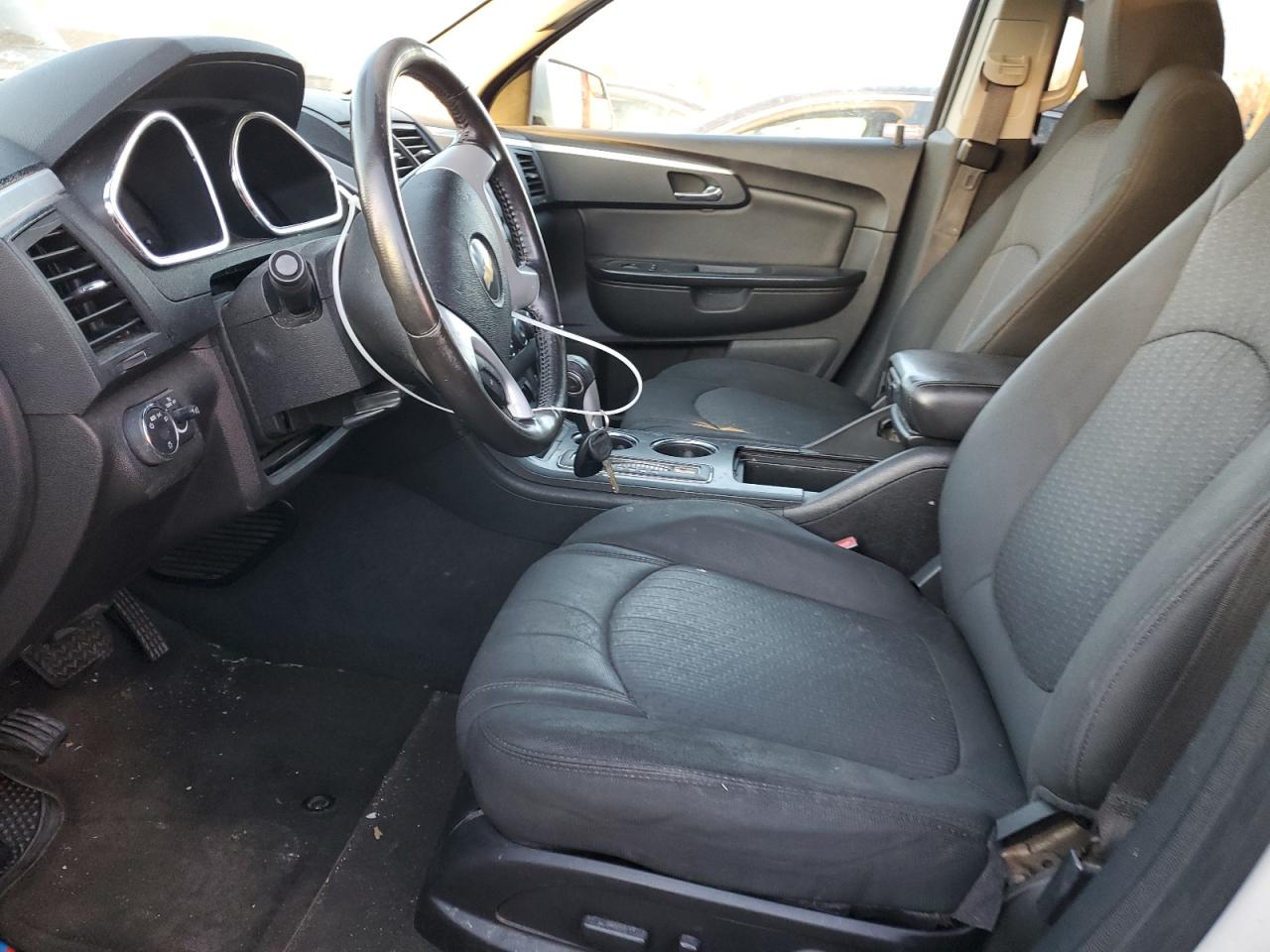 2011 CHEVROLET TRAVERSE - Image 7