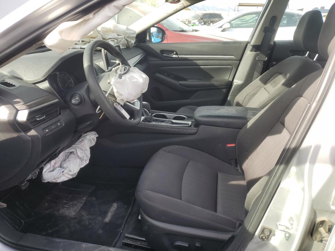 2023 NISSAN ALTIMA - Image 7