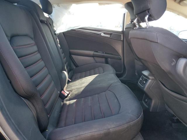 2015 Ford FUSION - Image 10