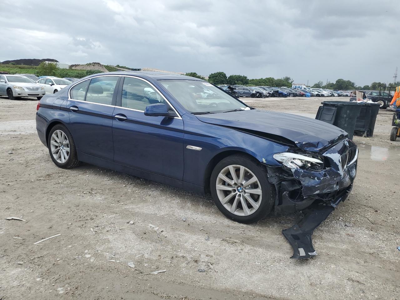 2013 BMW 5 SERIES BLUE - Image 4