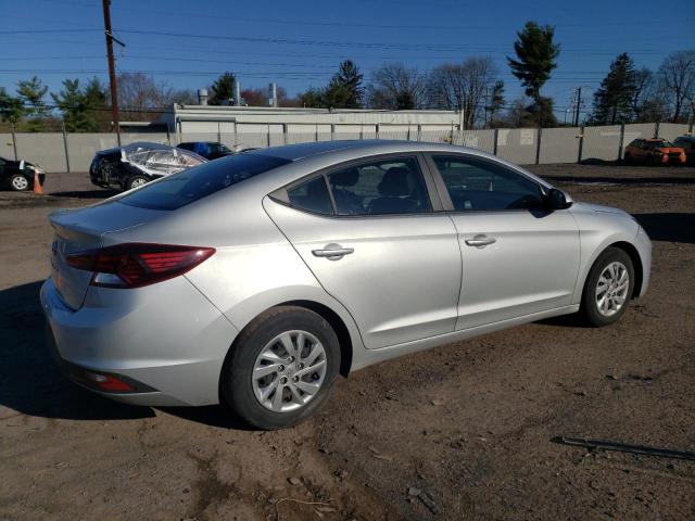2019 Hyundai Elantra - Image 3