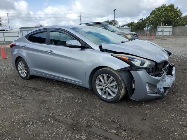 2015 Hyundai Elantra - Image 4