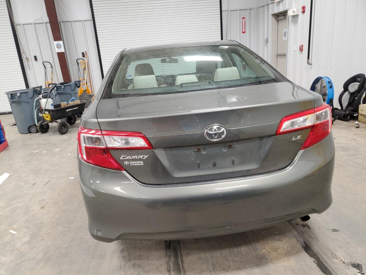 2012 TOYOTA CAMRY BLACK - Image 6