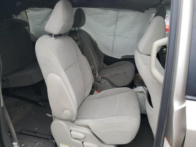 2015 Toyota SIENNA 2015 - Image 10