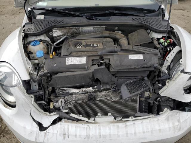 2016 Volkswagen Beetle - Image 11