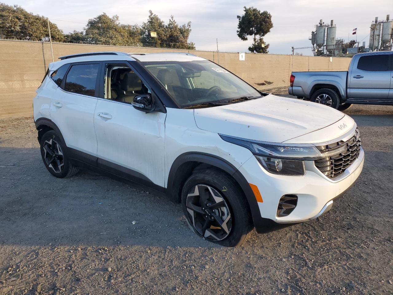 2024 KIA SELTOS - Image 4
