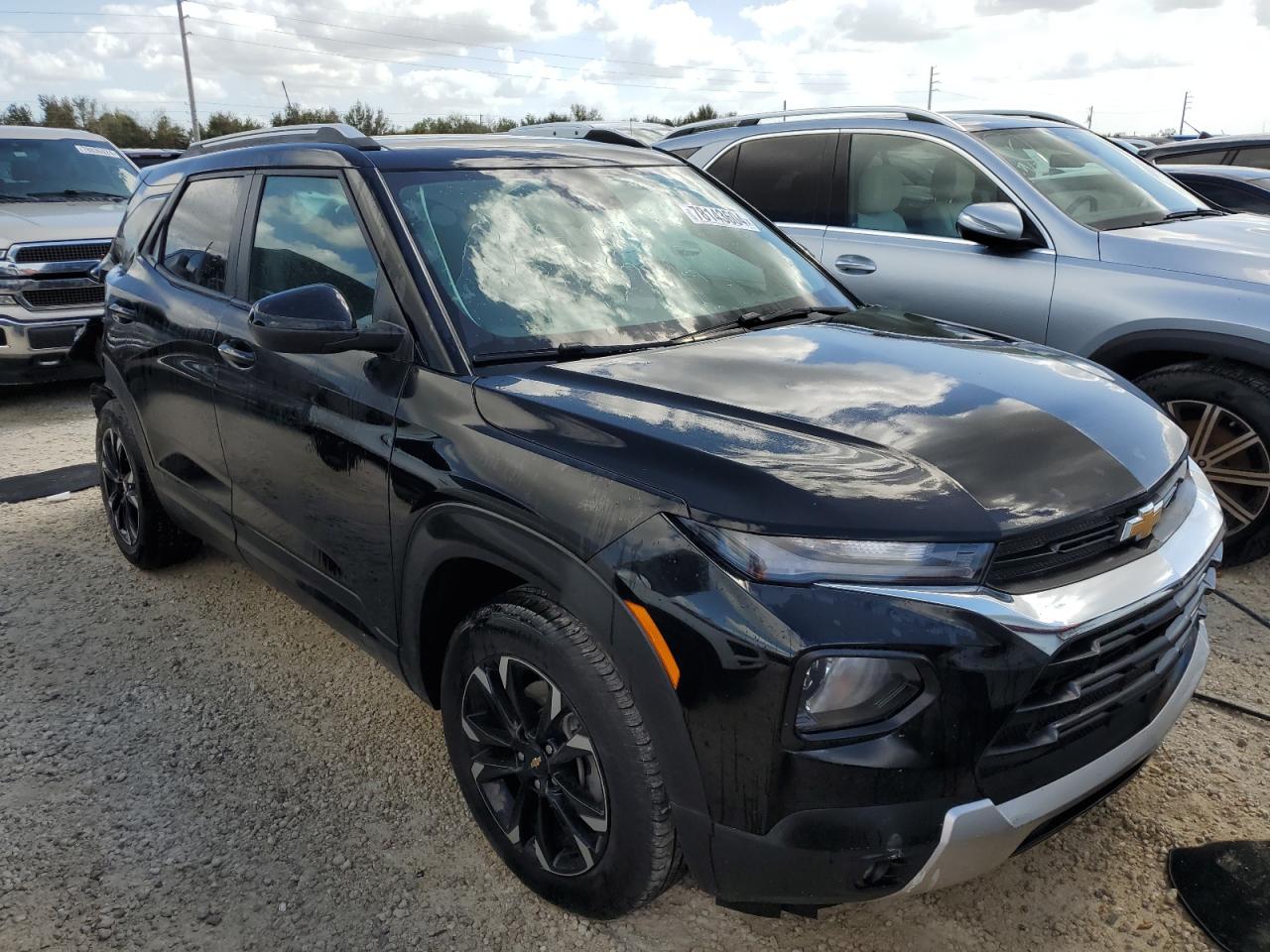 2023 CHEVROLET TRAILBLZR - Image 4