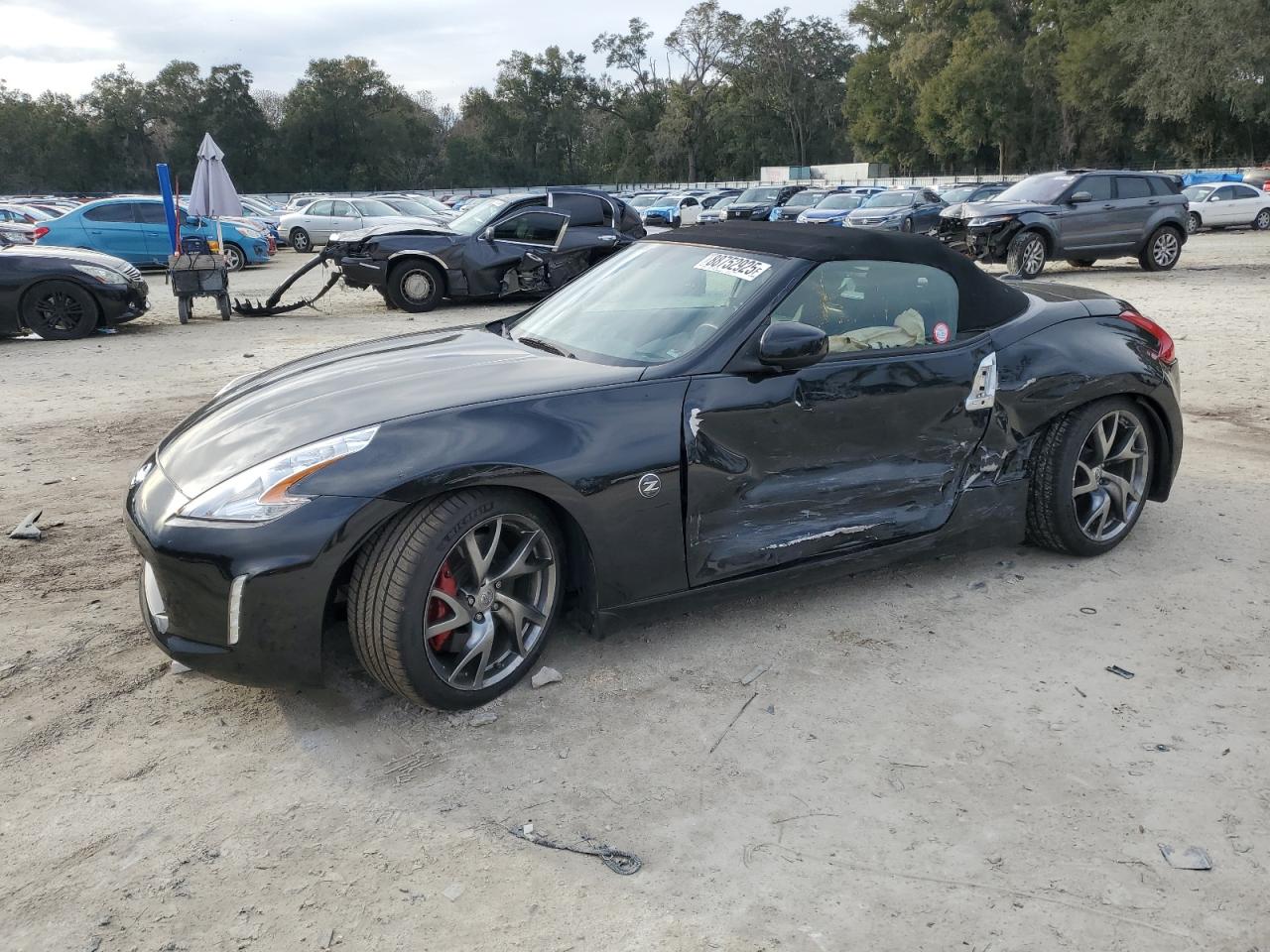 NISSAN 370Z BLACK