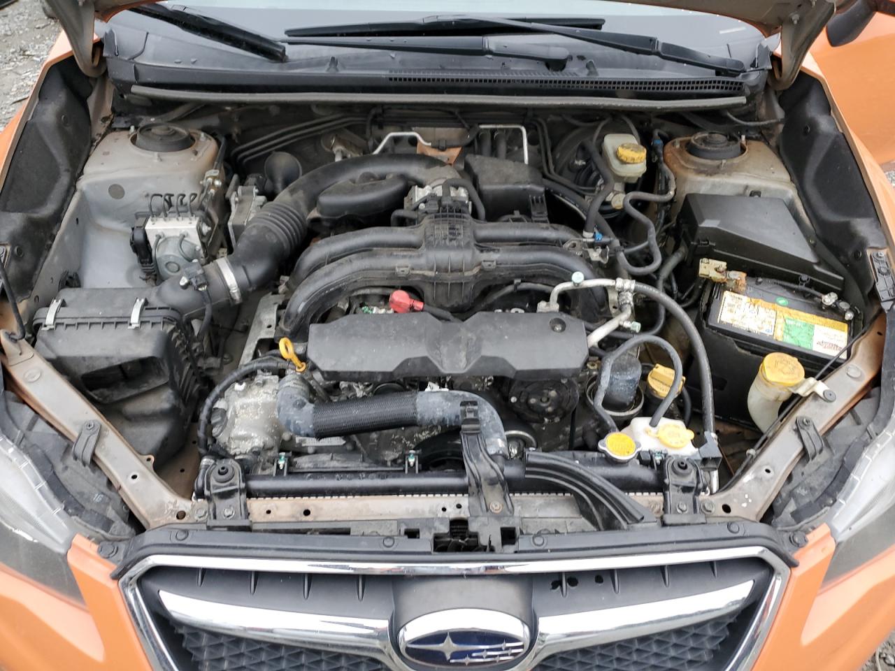 2015 SUBARU XV ORANGE - Image 12