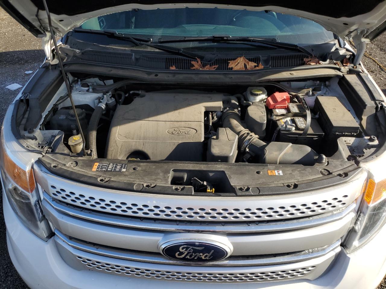 2015 FORD EXPLORER WHITE - Image 12