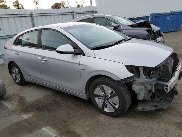 2017 Hyundai Ioniq - Image 4