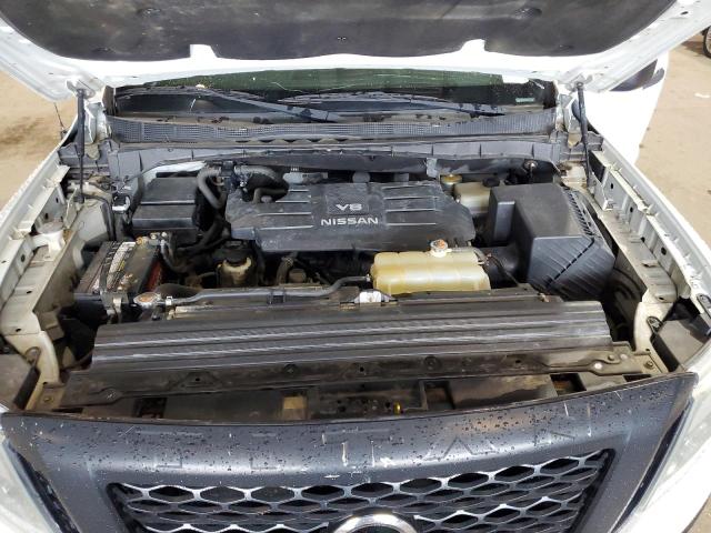2017 Nissan TITAN - Image 11