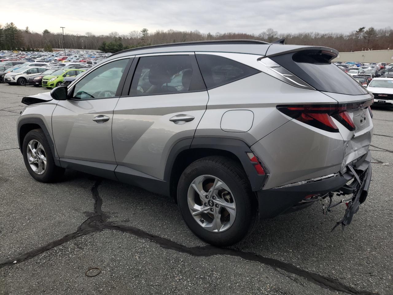 2024 HYUNDAI TUCSON - Image 2