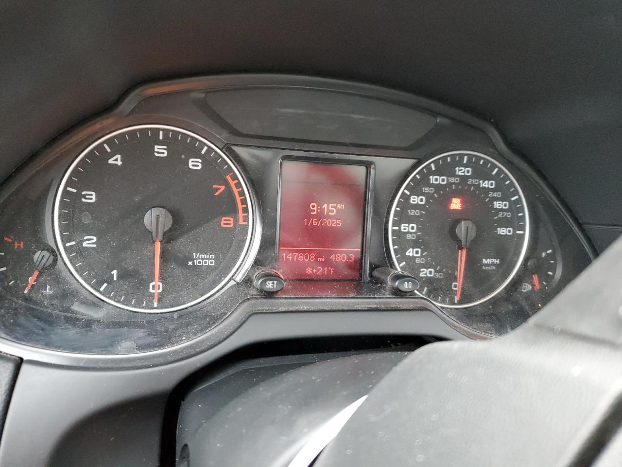 2011 AUDI Q5 - Image 9