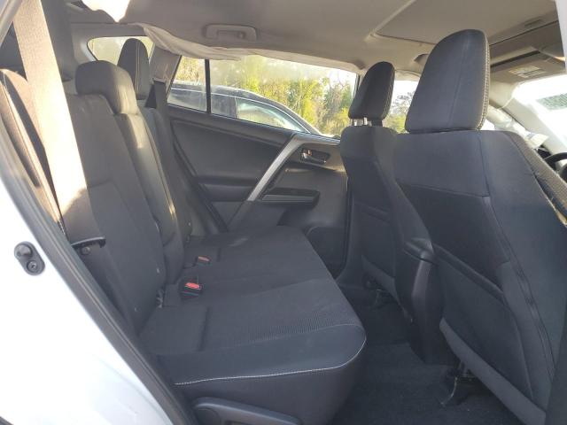 2018 Toyota RAV4 - Image 11