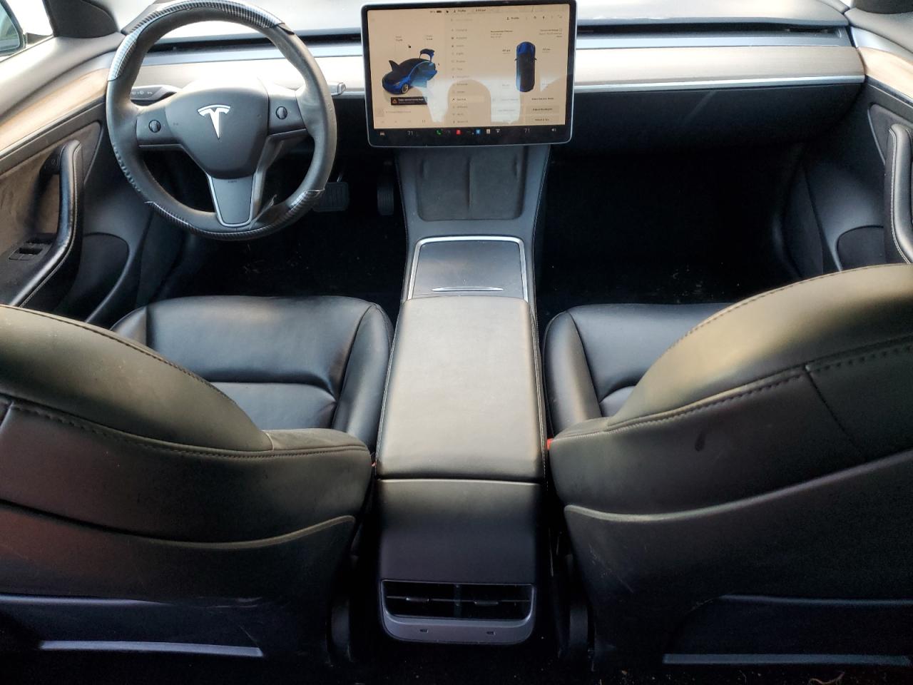 2022 Tesla Model 3 - Image 8