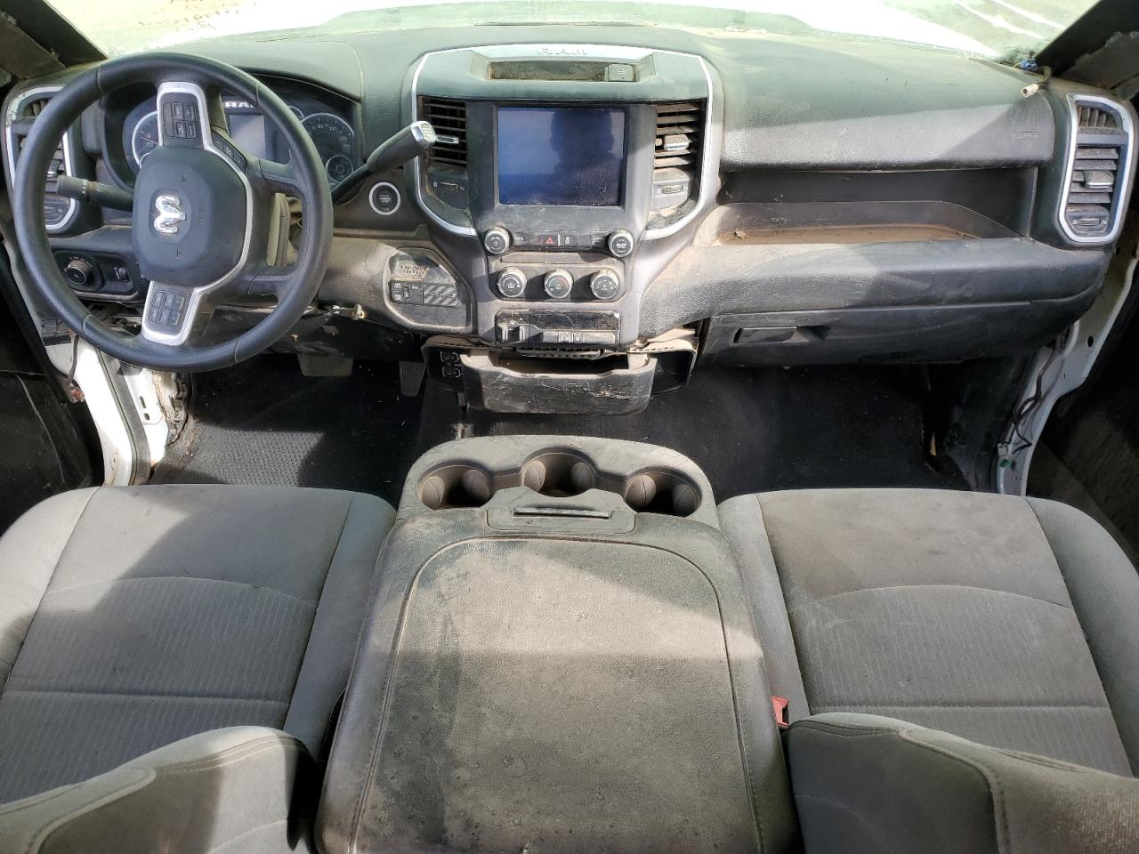 2022 RAM 2500 - Image 8