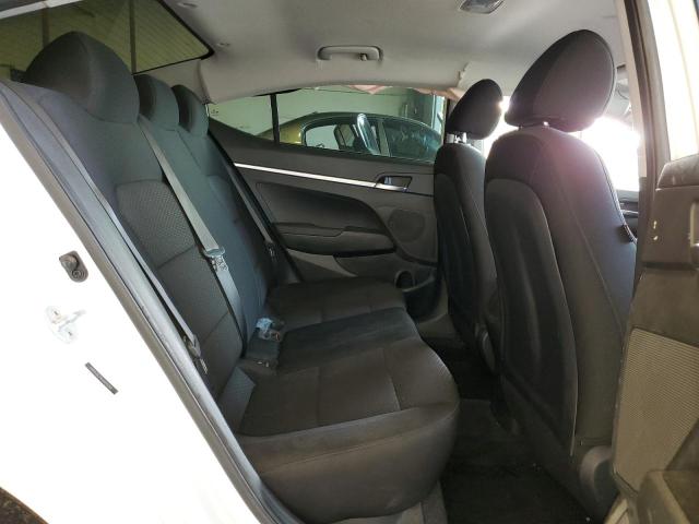 2019 Hyundai Elantra - Image 10