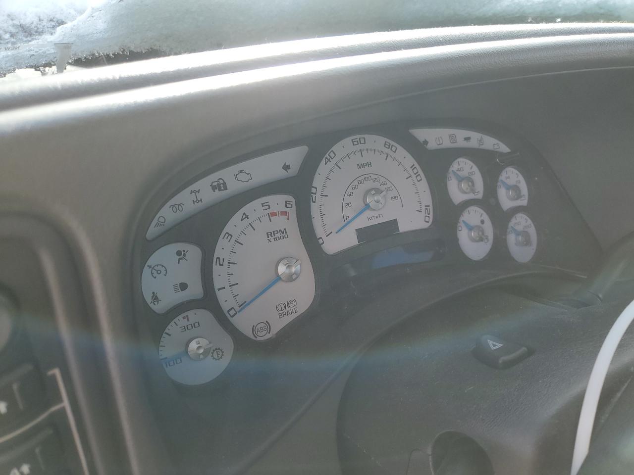 2005 CHEVROLET TAHOE - Image 9