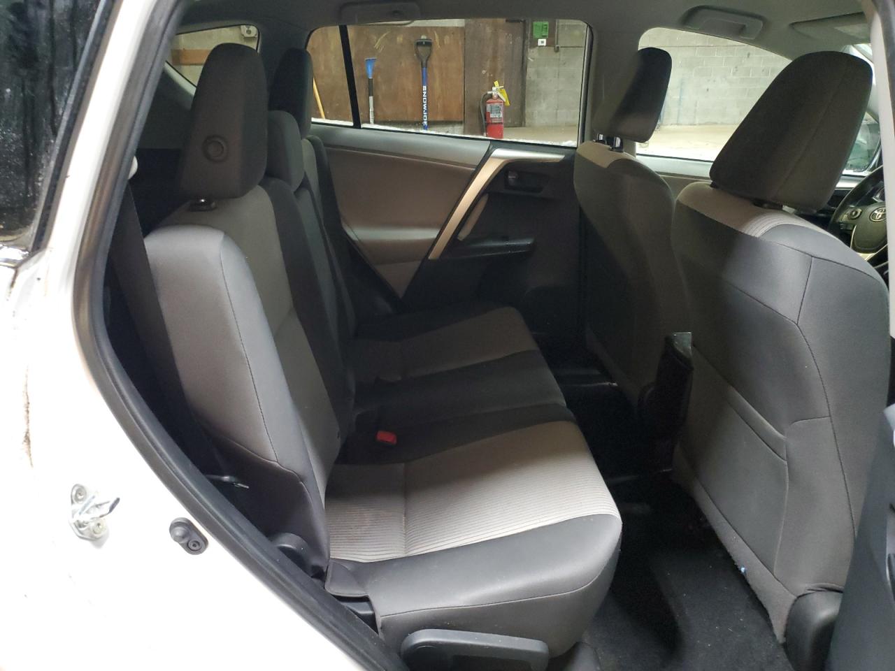 2013 TOYOTA RAV4 - Image 11