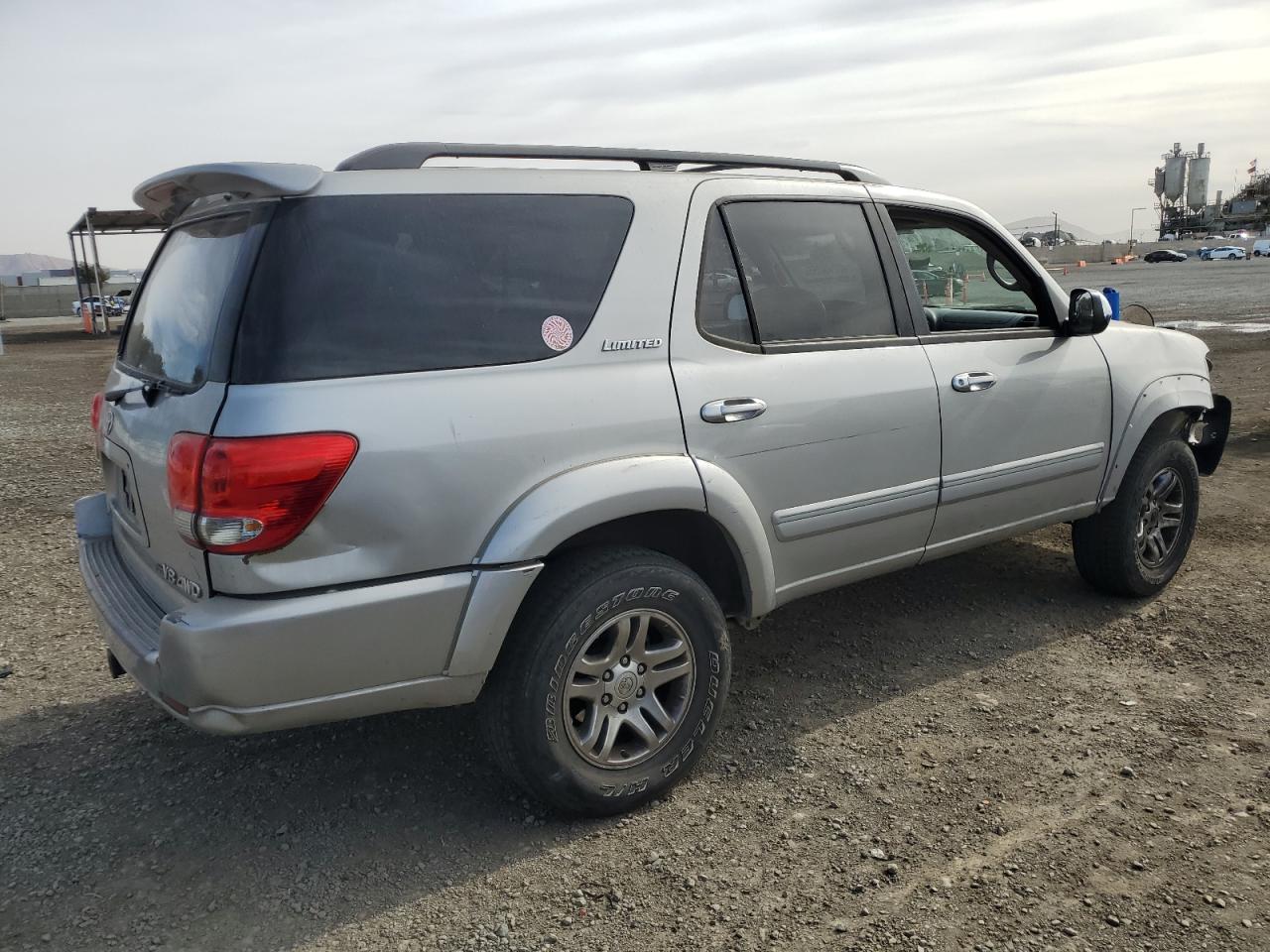 2007 TOYOTA SEQUOIA - Image 3