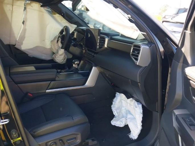 2025 Toyota Sequoia - Image 7