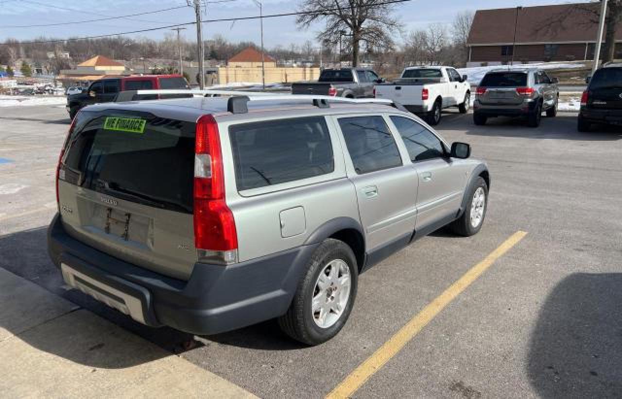 2005 VOLVO XC70 SILVER - Image 4