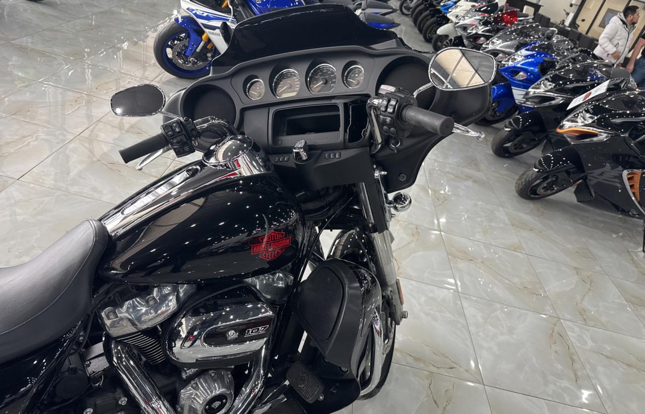 2022 HARLEY-DAVIDSON FL BLACK - Image 5
