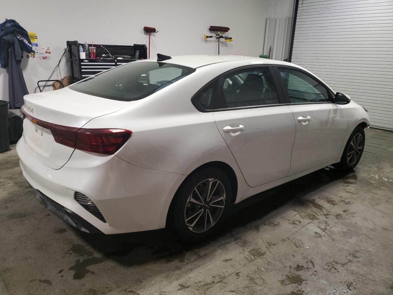2023 Kia Forte - Image 3