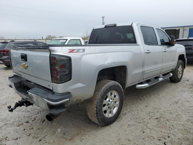 2015 Chevrolet SILVERADO - Image 3