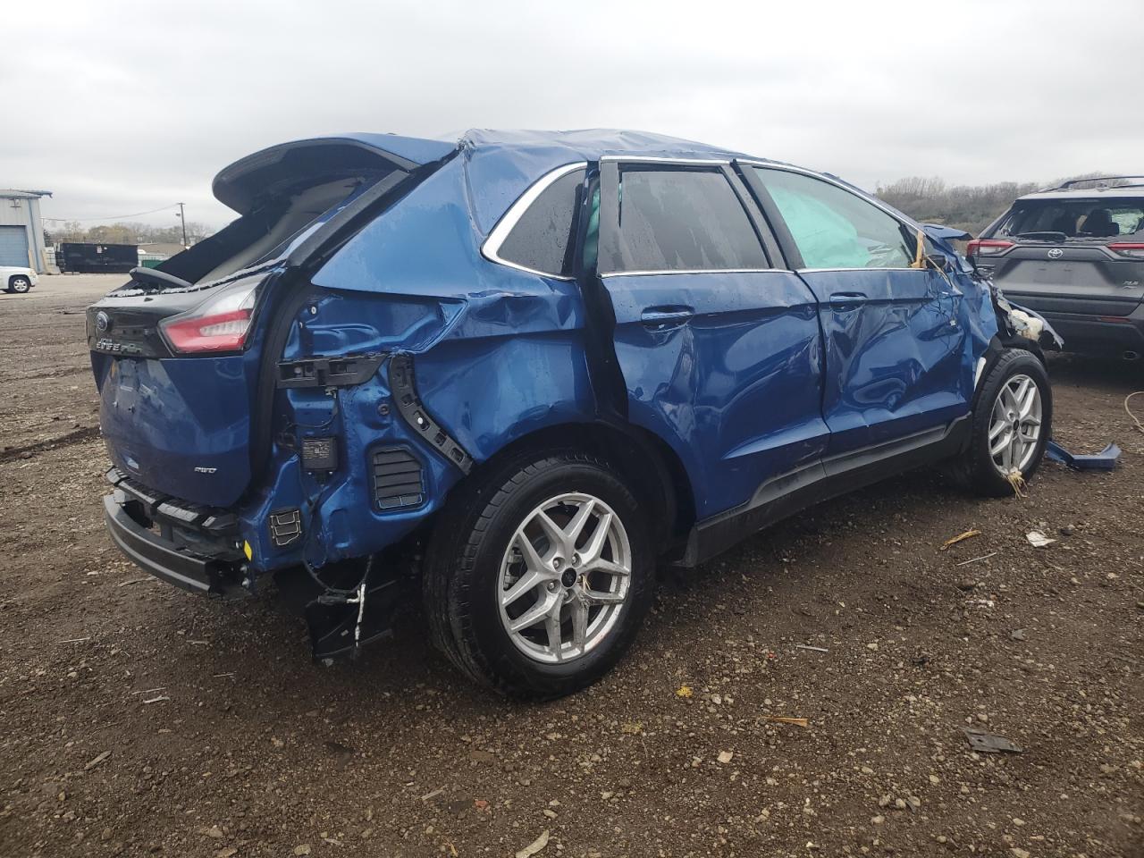2024 FORD EDGE - Image 3