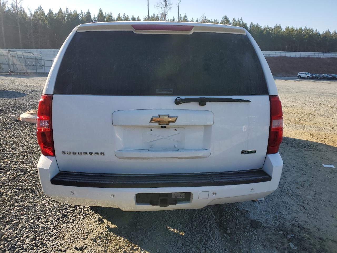 2007 Chevrolet Suburban - Image 6