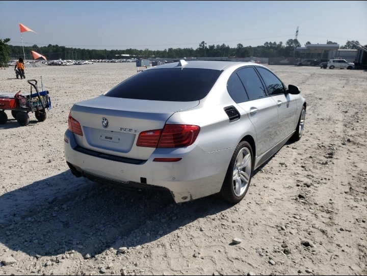 2016 BMW 535d - Image 4