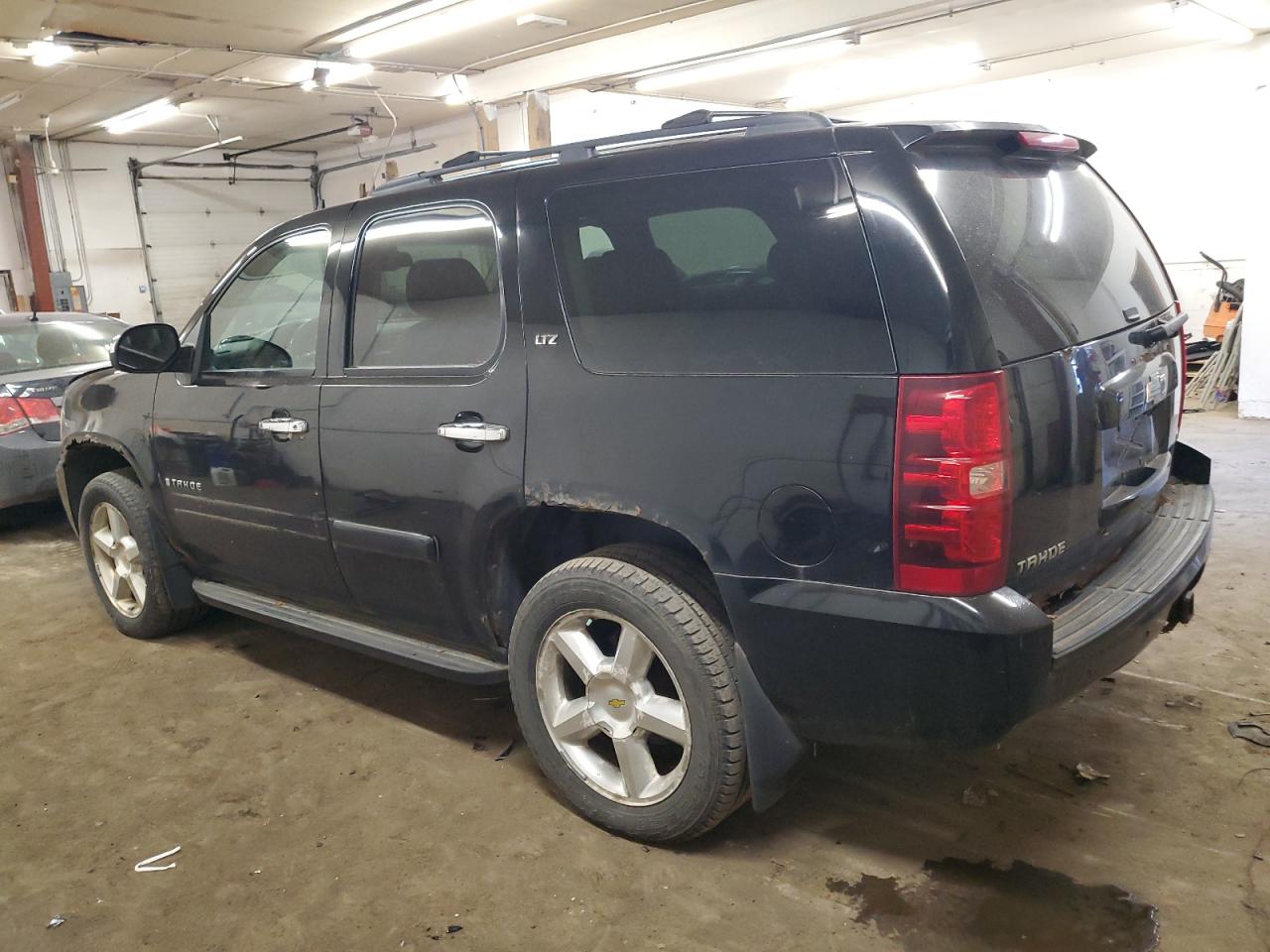 2007 CHEVROLET TAHOE - Image 2