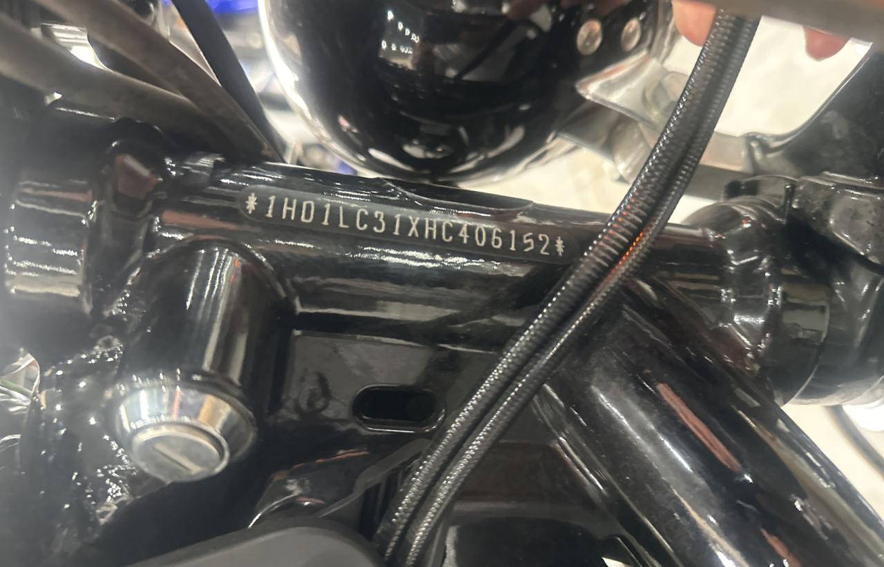 2017 HARLEY-DAVIDSON SPRTSTR120 BLACK - Image 10