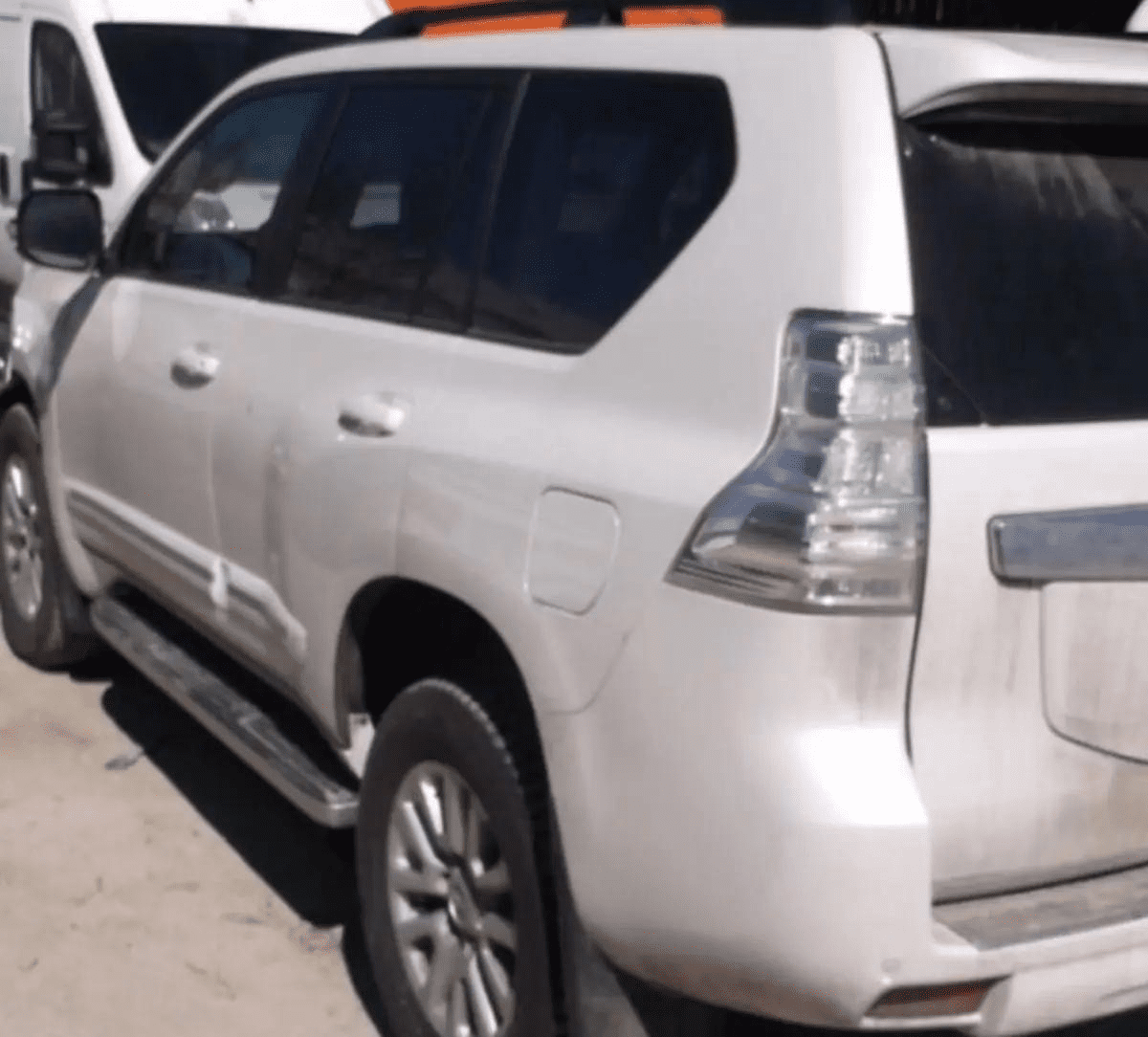 2015 Toyota Land Cruiser Prado - Image 5