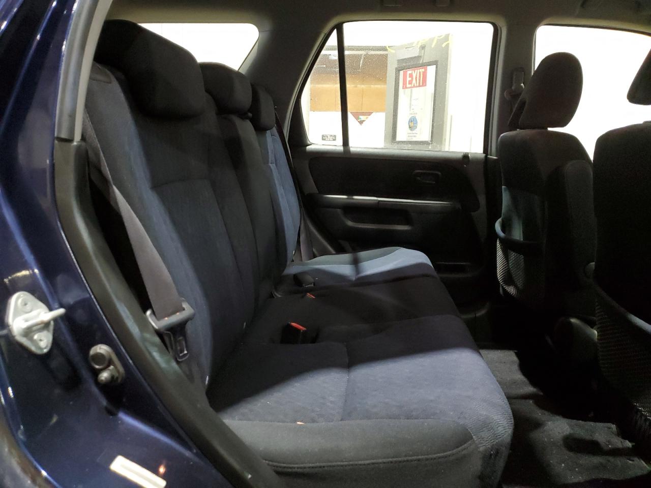 2006 Honda CR-V - Image 11