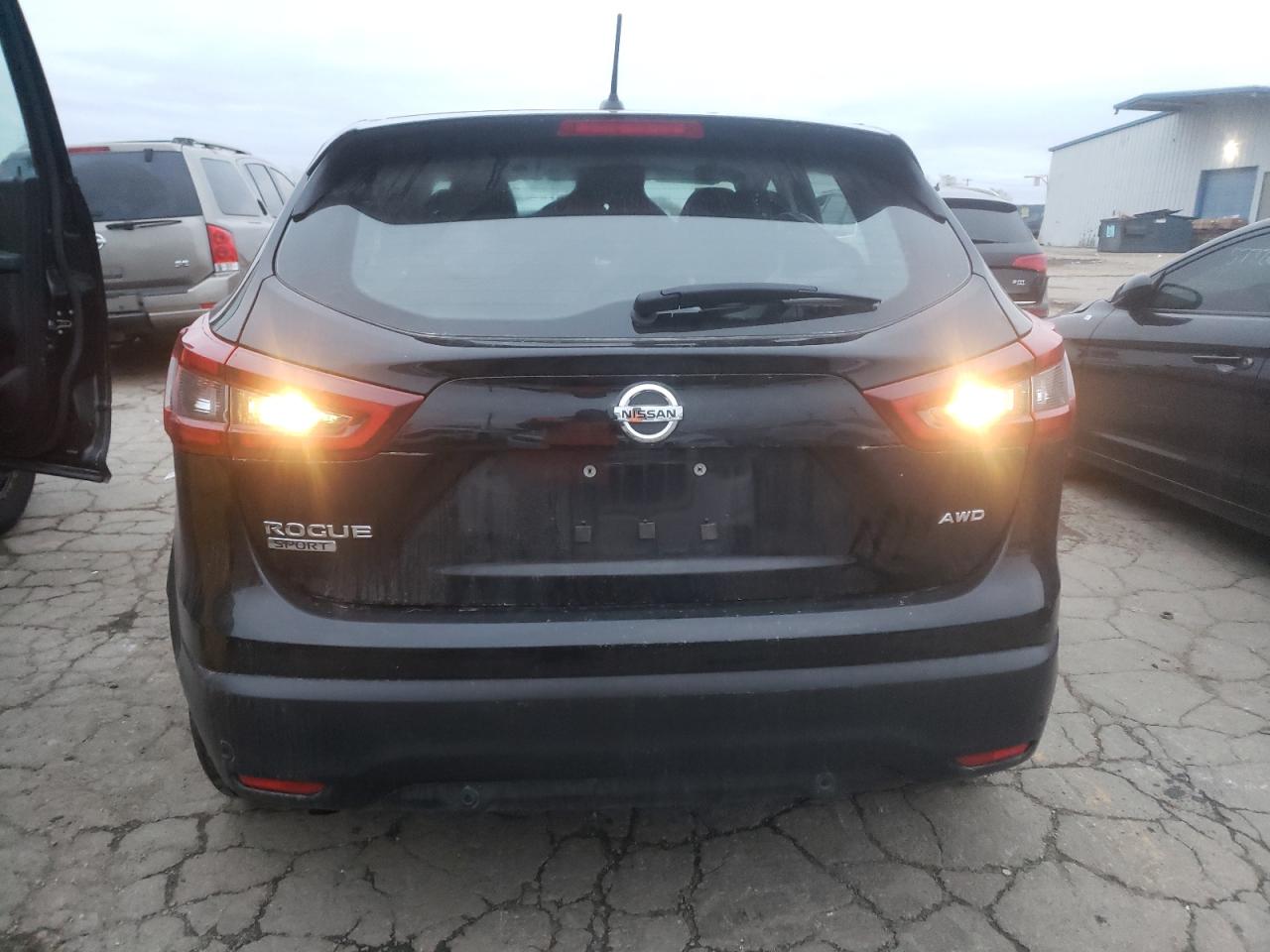 2022 NISSAN ROGUE - Image 6