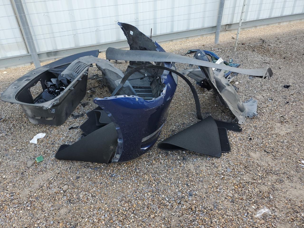 2022 TESLA MODEL Y BLUE - Image 13