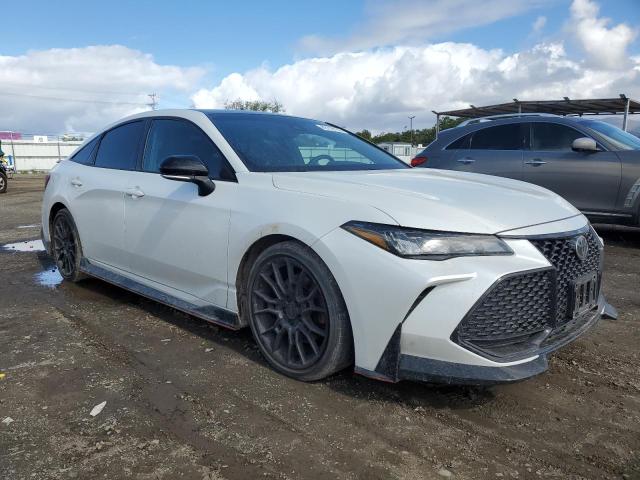 2021 Toyota AVALON - Image 4