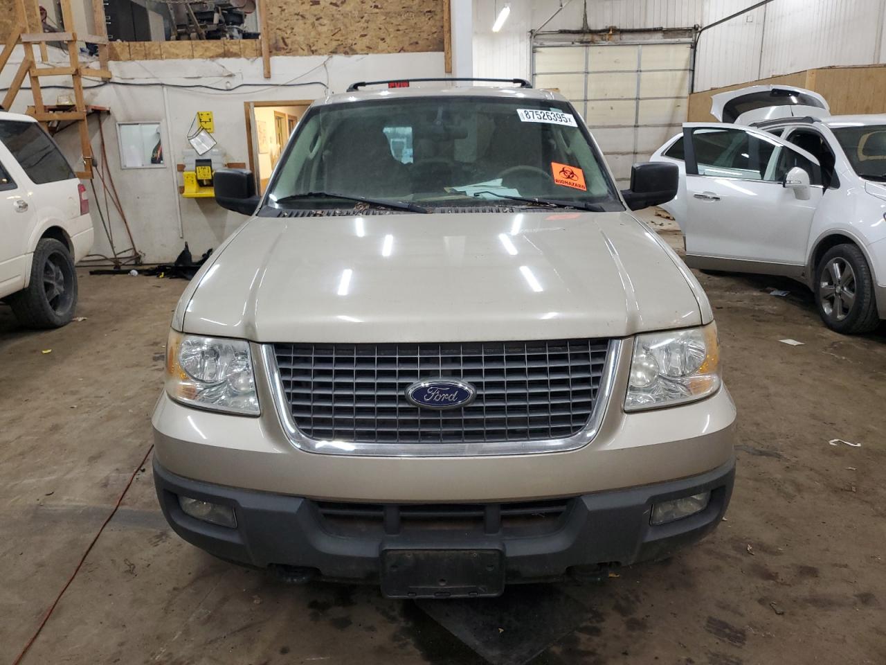 2004 FORD EXPEDITION - Image 5