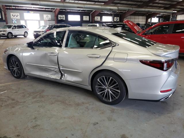 2022 Lexus ES - Image 2