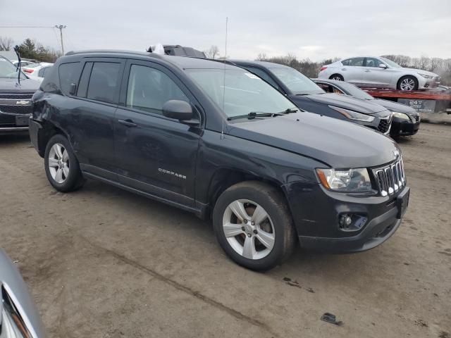 2017 Jeep COMPASS - Image 4